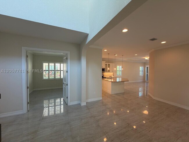 Foto del edificio - 455 SW 113th Ln