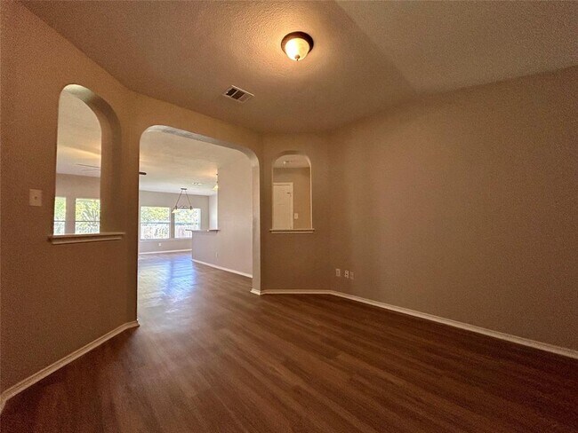 Foto del edificio - 1405 Thibodeaux Dr