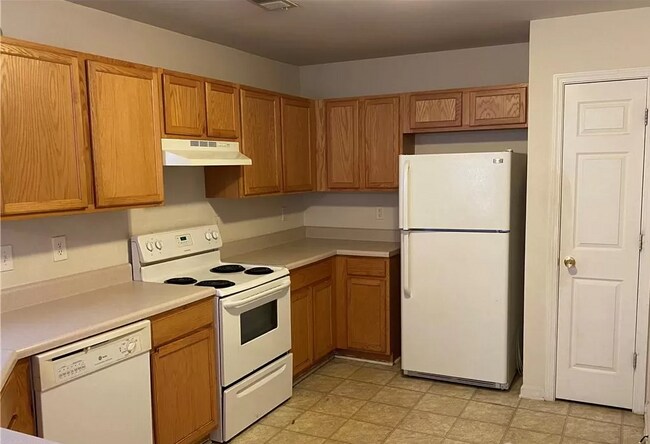 Building Photo - 4013 Cindy Woods Ln