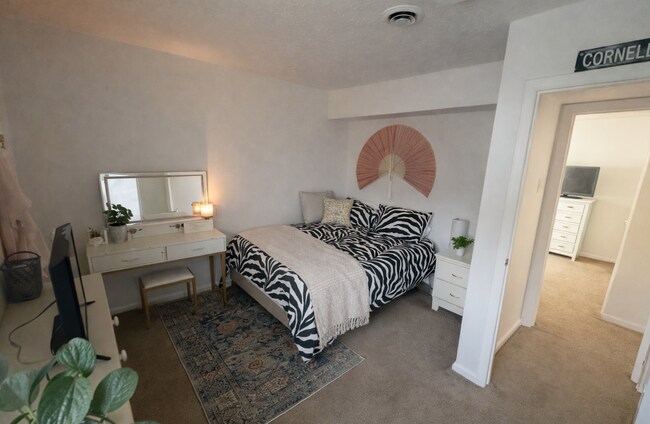 Foto del edificio - 1207 Clement St