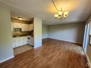 Building Photo - 155 Mystery Lake Dr