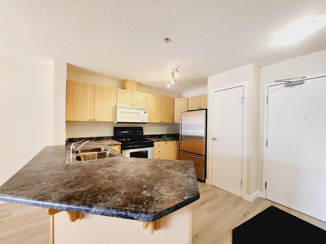 Primary Photo - 4312 139 Ave NW