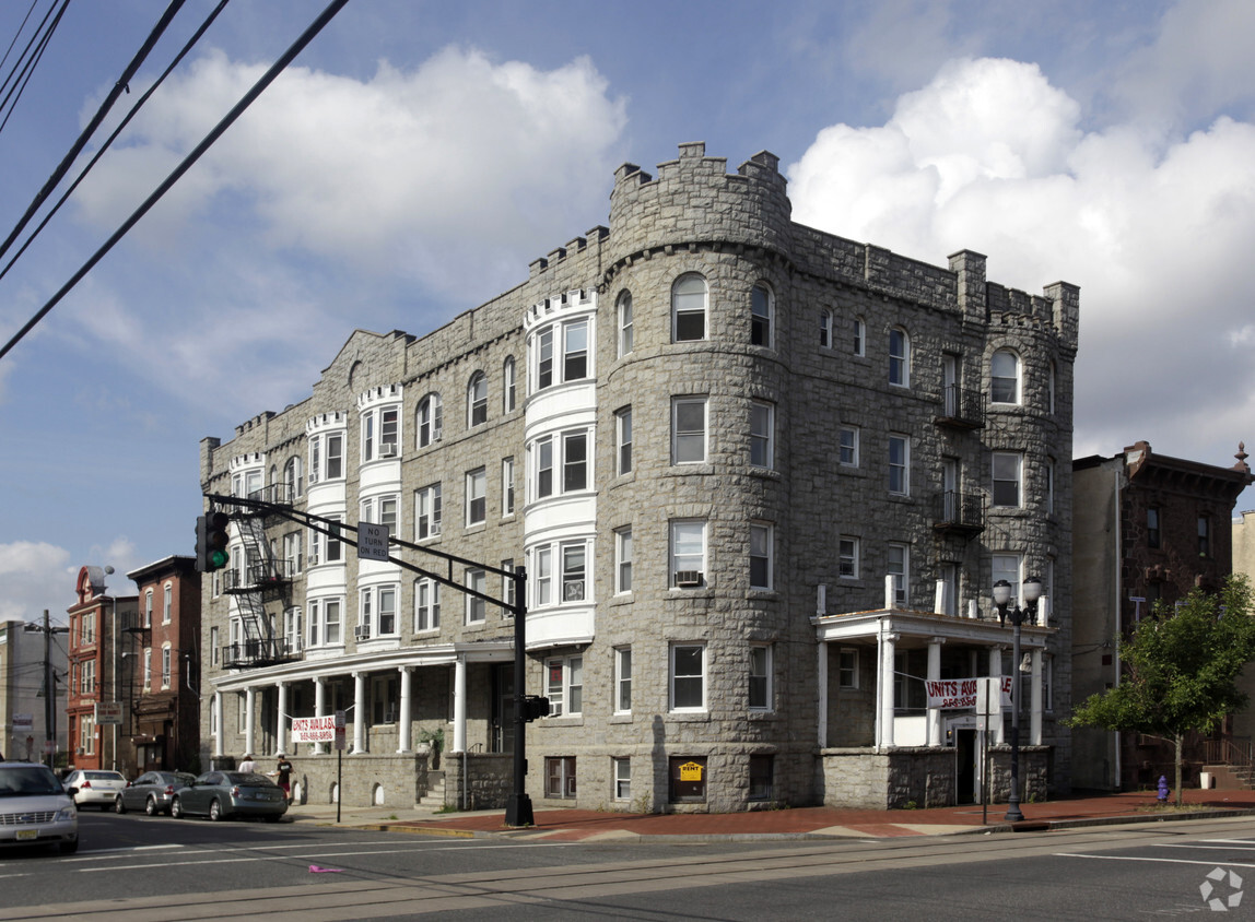 232 Cooper St, Camden, NJ 08102 - Apartments in Camden, NJ | Apartments.com