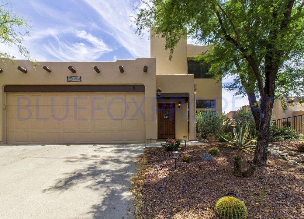 Foto principal - 1650 E Deer Shadow Ln