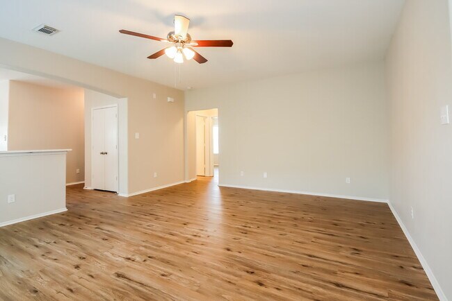 Foto del edificio - 302 Glencarry Trail