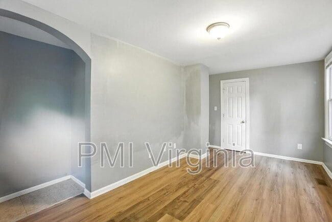 Building Photo - 1411 Seaboard Ave
