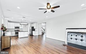 Foto del edificio - 65 Wellspring Dr