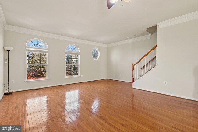 Foto del edificio - 4505 Henley Pl