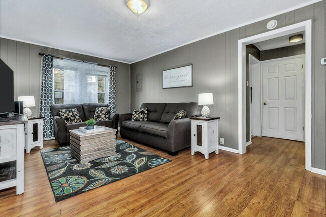 Foto del edificio - 120 Fountain Way