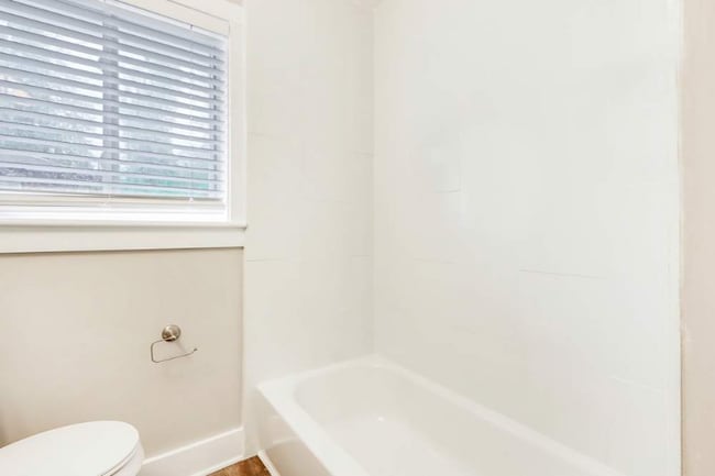 Photo - 2127 Nichols Ln (Decatur, GA) Apartments