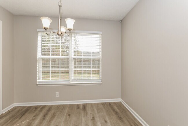 Building Photo - 1295 Tiree Dr