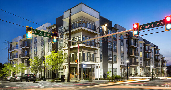 Building Photo - 841 Memorial Apartments