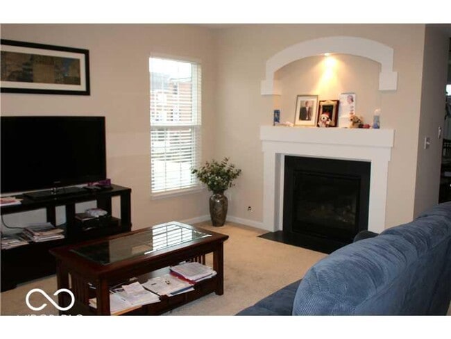 Building Photo - 11900 Riley Dr