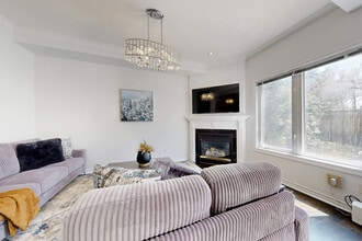 Building Photo - 29 Woodhaven Cres