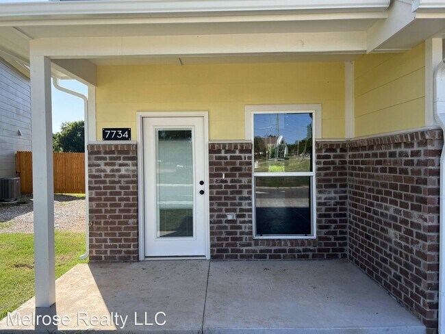 Building Photo - 3 br, 2.5 bath House - 7734 Westhall Place
