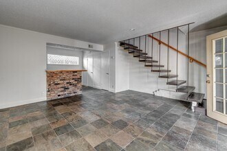 Building Photo - 4321 Hazard St