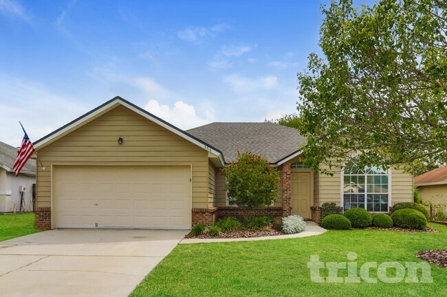 Building Photo - 3716 Arava Dr