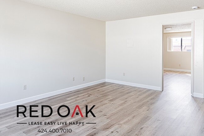 Building Photo - 12767 San Fernando Rd