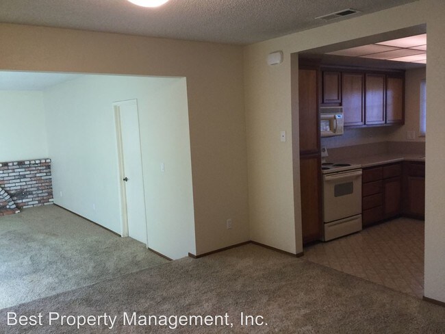 Building Photo - 40520 Las Palmas Ave