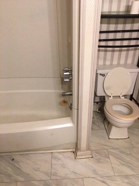 Foto del edificio - 3618 Pine Knoll Dr