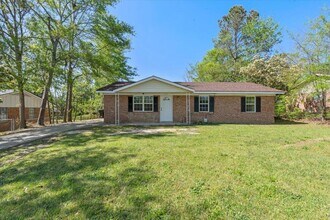 Building Photo - 3623 Columbine Dr