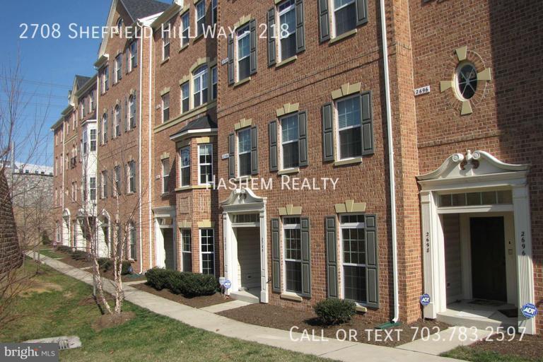 2708 Sheffield Hill Way Unit 218, Woodbridge, VA 22191 Condo for Rent
