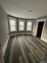 Building Photo - 500 Carroll Ave