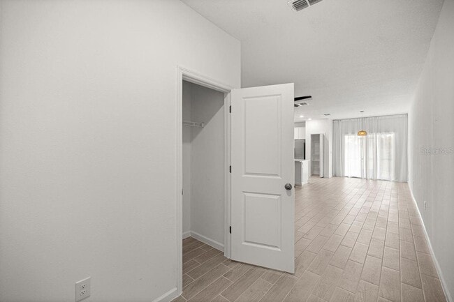 Building Photo - 3353 SE 37th Ave Rd