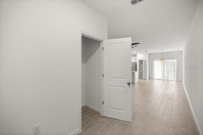 Foto del edificio - 3353 SE 37th Ave Rd