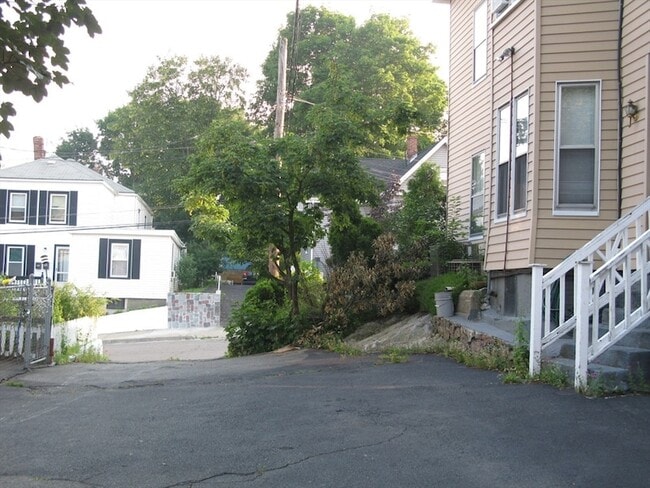 Photo - 31 Milton Ridge Rd Apartment