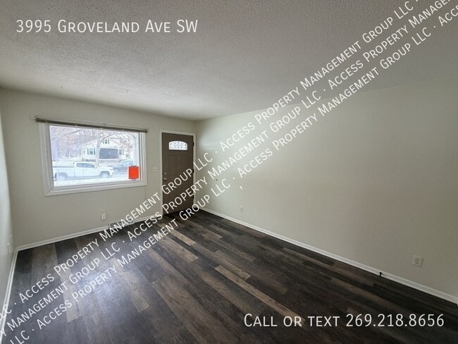 Foto del edificio - 3995 Groveland Ave SW