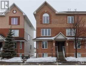 Building Photo - 2322-2322 Bois-Vert Pl