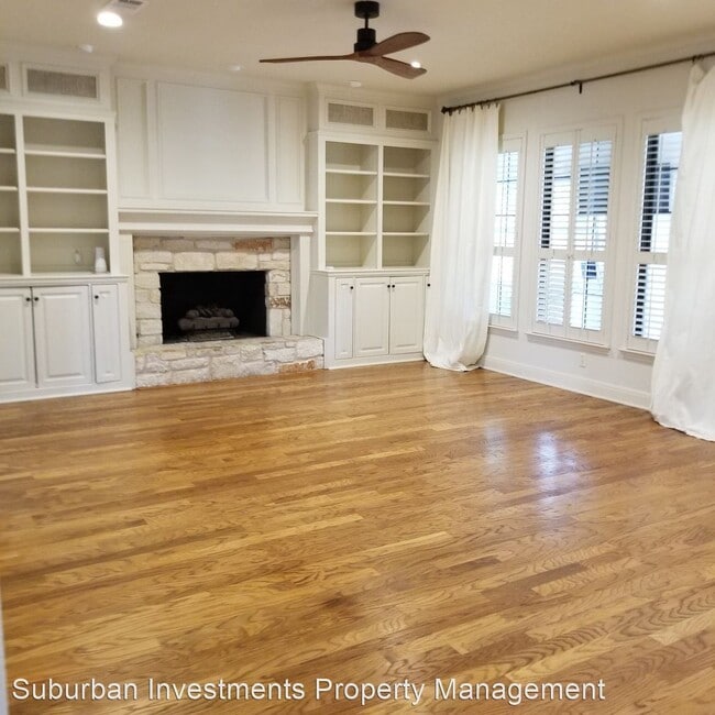 Building Photo - 4 br, 2.5 bath House - 5502 Cedro Trail