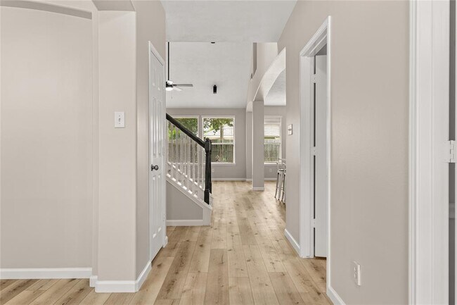 Foto del edificio - 12838 Winding Manor Dr