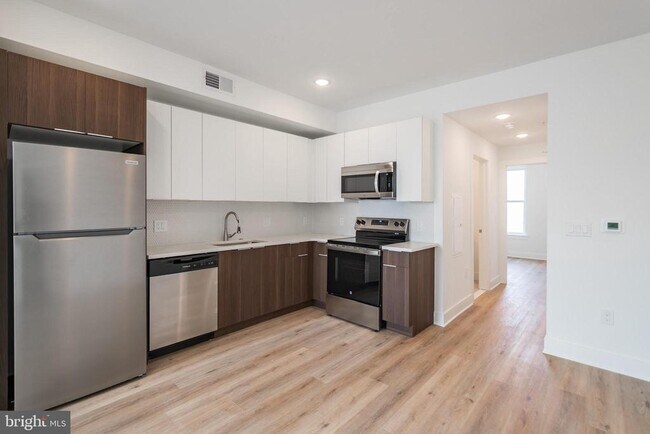 Foto del edificio - 4324 Lancaster Ave