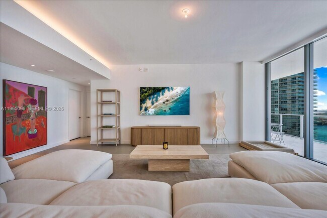 Foto del edificio - 501 West Ave