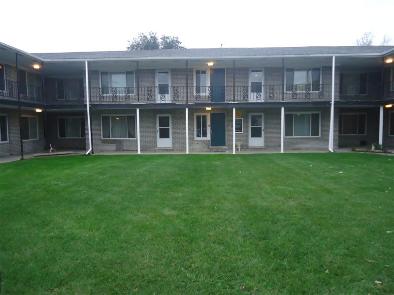 14811 Greenfield Rd, Detroit, MI 48227 Condo for Rent in Detroit, MI