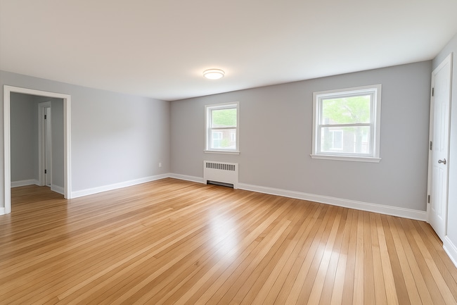 Building Photo - Michael Manor Apartment Homes