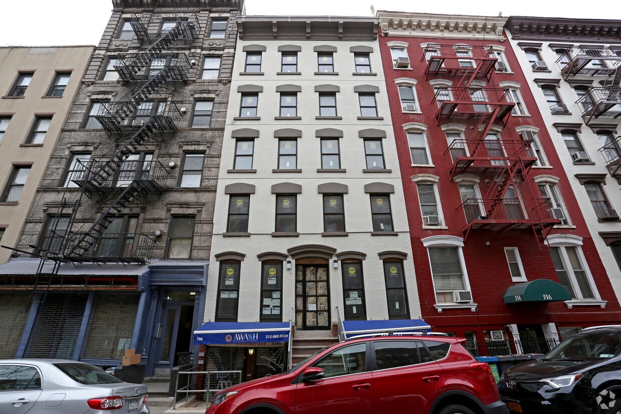 Building Photo - 338 E 6th St