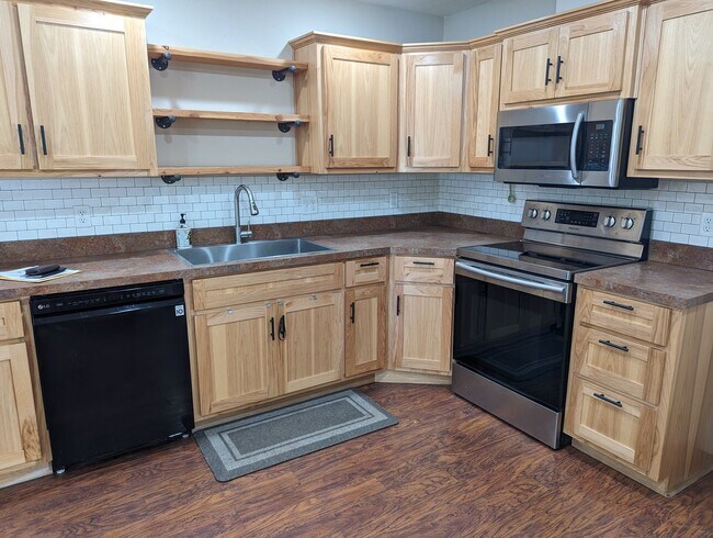 Foto del edificio - Beautiful 3 bedroom 2 bath Orofino house -...