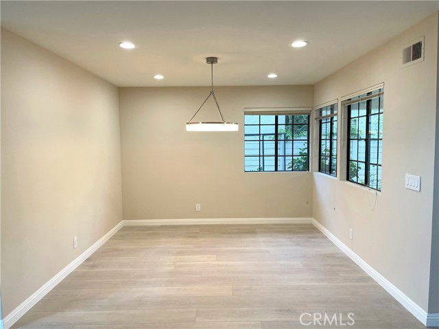 Foto del edificio - 3 Rushingwind