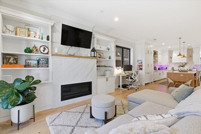 Foto del edificio - 3219 N Seminary Ave