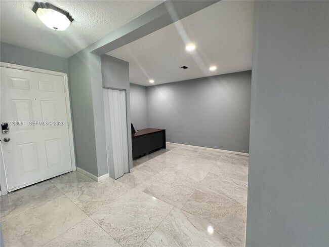 Foto del edificio - 14832 SW 104th St