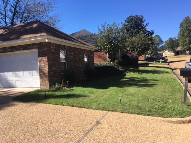 Building Photo - 520 McDonald Dr