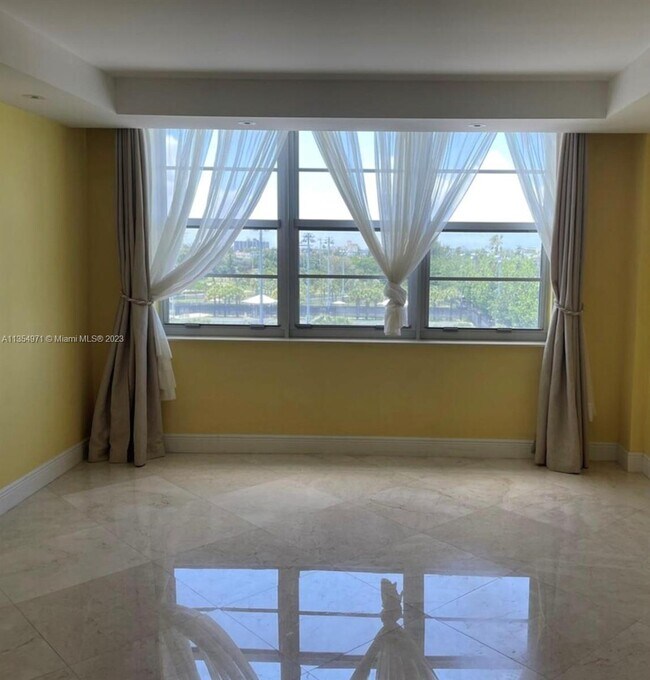 Foto del edificio - 1020 Meridian Ave