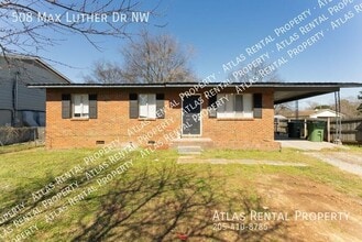Building Photo - 508 Max Luther Dr NW