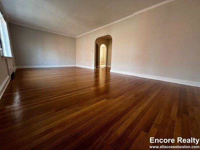 Foto del edificio - 105 Longwood Ave