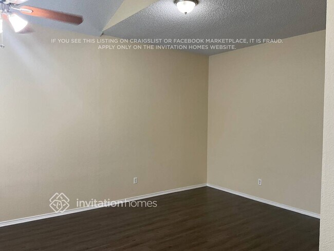 Foto del edificio - 6316 Fern Meadow Dr