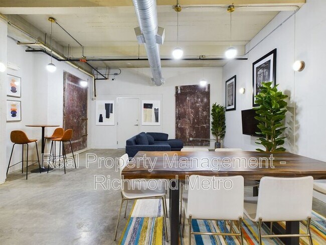 Foto del edificio - 815 Perry St