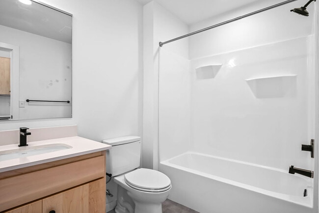 Studio S1 Model Bathroom - The Common Place Apartments
